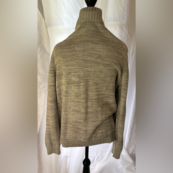 Calvin Klein Gray/Cream‎ Knit Sweater Size Medium - Picture 3 of 9